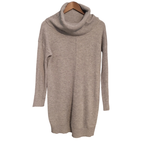 Lulu's | Tea Reader Light Grey Long Sleeve Sweater Dress - Picture 2 of 5